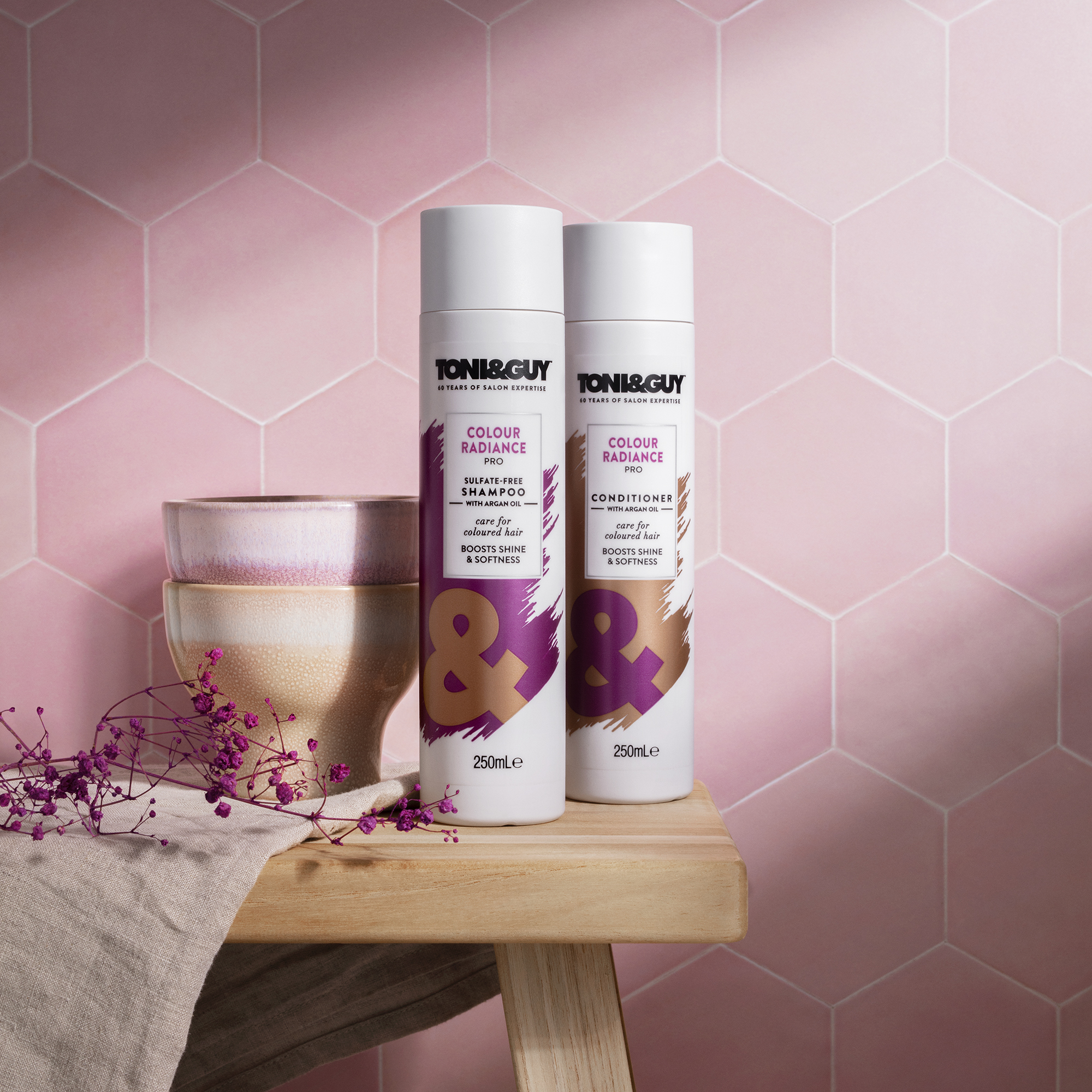 TONI&GUY COLOUR RADIANCE PRO CONDITIONER