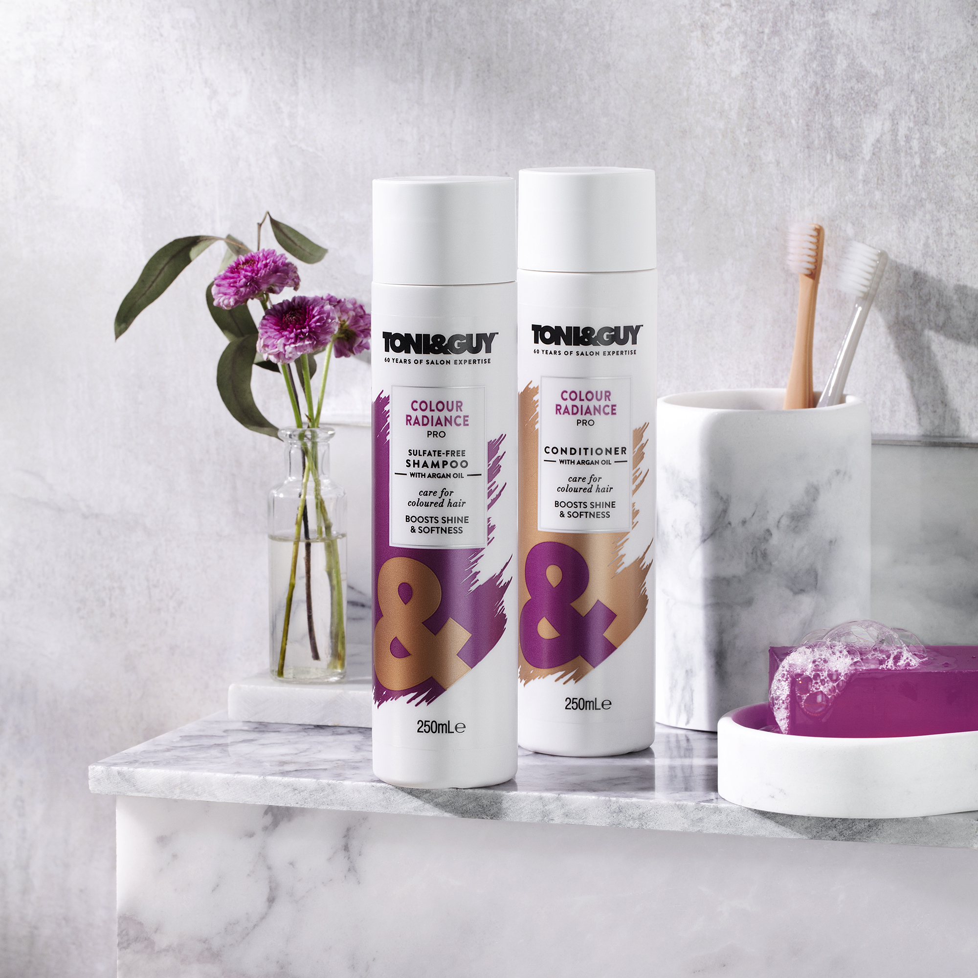 TONI&GUY COLOUR RADIANCE PRO CONDITIONER
